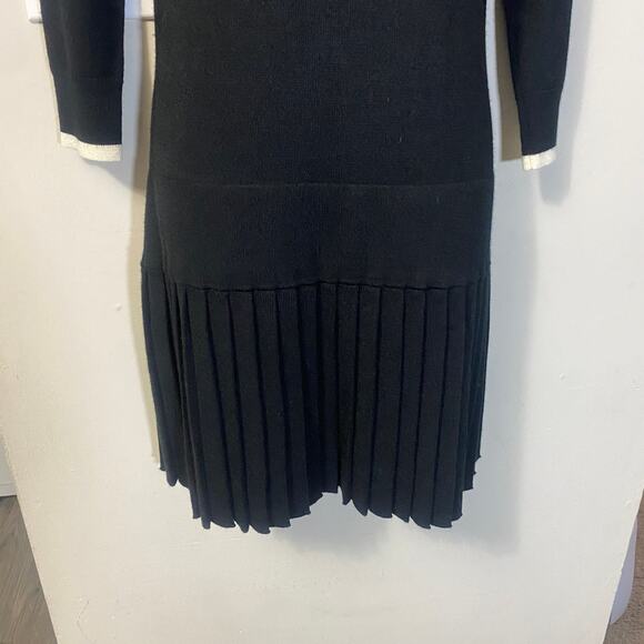 Shoshanna Lisette Long Sleeve Pleated Sweater Dress Black Wool Blend Sz S - Picture 3 of 10